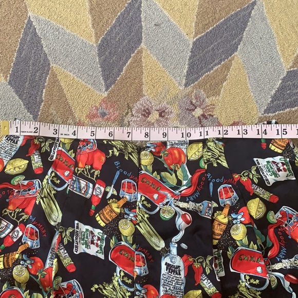 VINTAGE SILK NICOLE MILLER BLOODY MARY NOVELTY PRINT HIGH WAIST SHORTS 90s Y2K - Picture 5 of 11